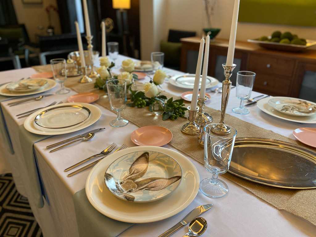 Perfectly Simple Table Settings - edb designs