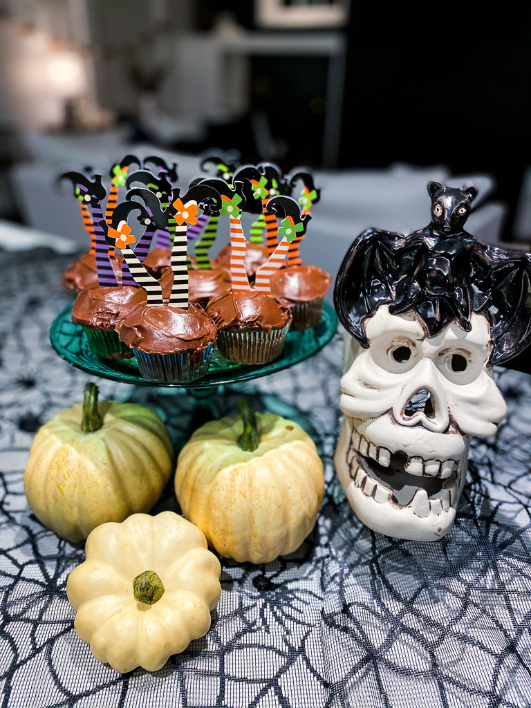 EASY HALLOWEEN TREATS YOU’LL THINK ARE ADORABLE AND FUN!