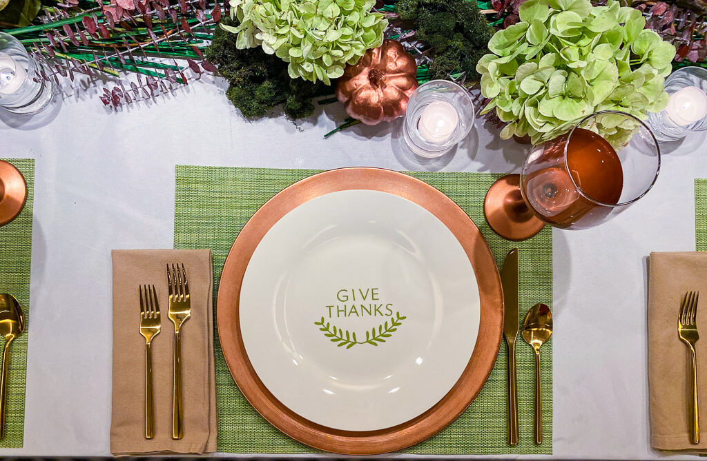 Simple Fall Tablescape  Fall Paper Plate Table Setting