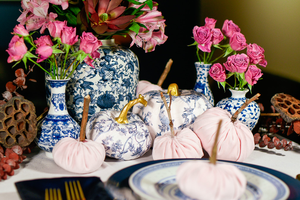 chinoiserie decor, blue and white chinoiserie decor, chinoiserie decor ideas, chinoiserie home decor, velvet pumpkins, velvet pumpkin decor, diy fall decor ideas, blush pink velvet pumpkins, fall table decor, fall table decorations ideas. modern fall table decor, fall table centerpiece, fall table decor ideas, ideas for fall table decorations, fall table centerpiece, fall decorating trends, fall decorating ideas, fall table ideas, fall table setting ideas, simple fall tablescapes, fall tablescape ideas, decoupage pumpkins, decoupage pumpkins with napkins, decoupage pumpkins with paper napkins, Chinoiserie pumpkin, How to decoupage pumpkins, How to decoupage a pumpkin