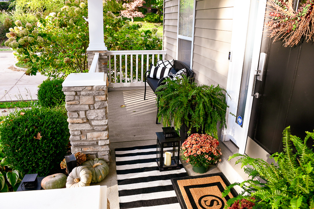 simple fall front porch decor, fall doorstep decor, fall front porch, fall decorations for front porch, outdoor fall decorating ideas, small front porch decorating ideas, fall front porch ideas, front porch fall decorating ideas on a budget, front porch fall decor, how to decorate front porch for fall