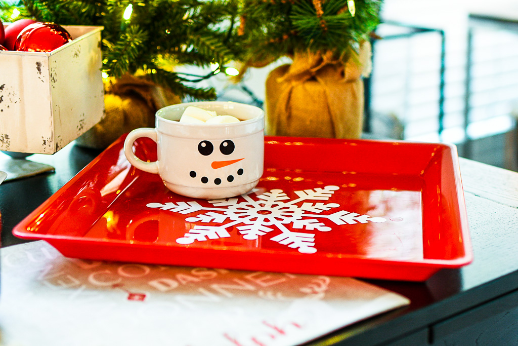 DIY Christmas gift mugs for $3 