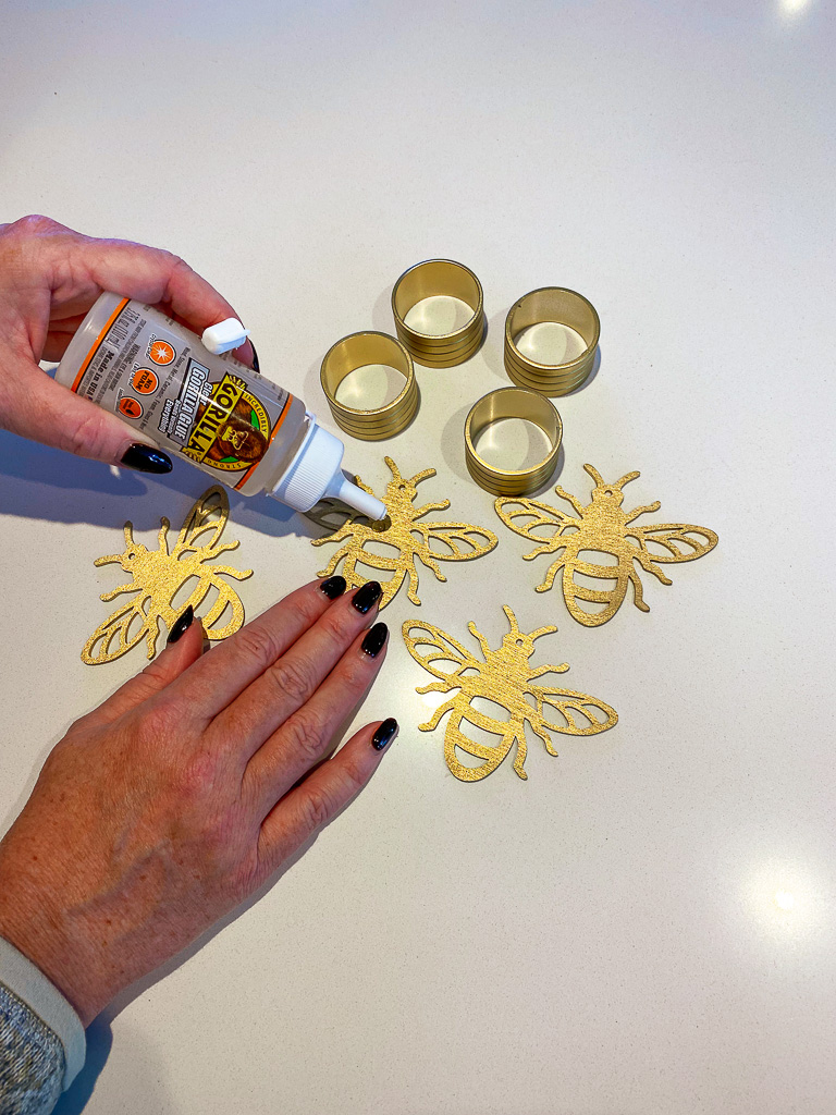 Gold napkin rings 2025 dollar tree