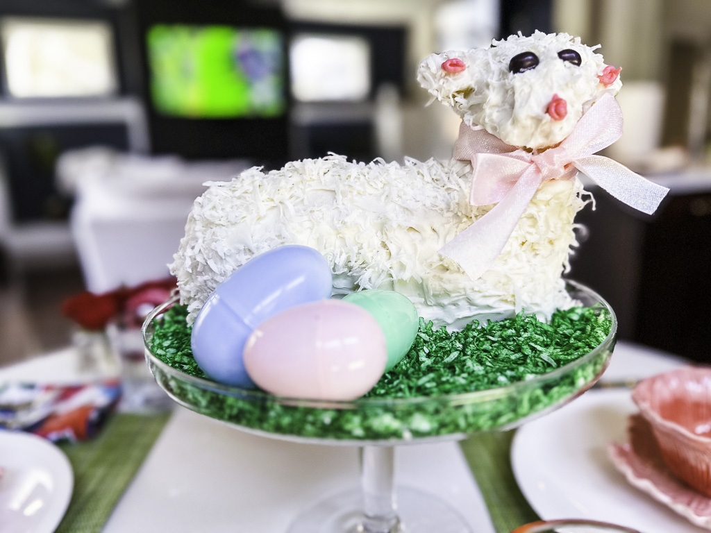 Easter lamb cake recipe, easter lamb cake, easter dessert, lamb cake recipe, lamb cake mold, easter desserts, easter desserts recipe, easy Easter dessert, Easter dinner dessert, Easter dessert idea