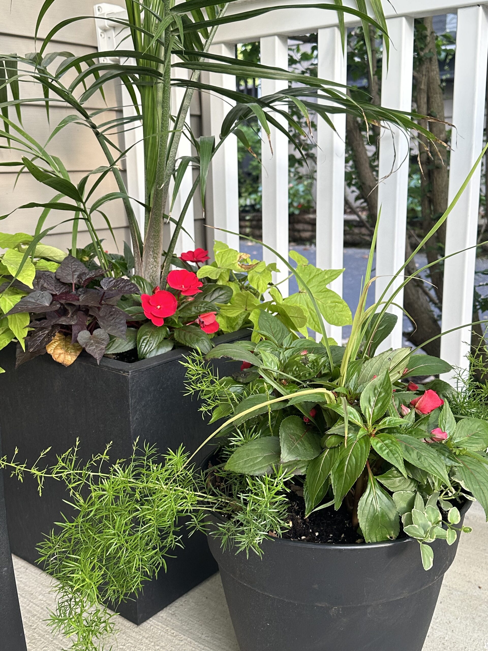 THE BEST CONTAINER PLANTER IDEAS FOR YOUR GARDEN