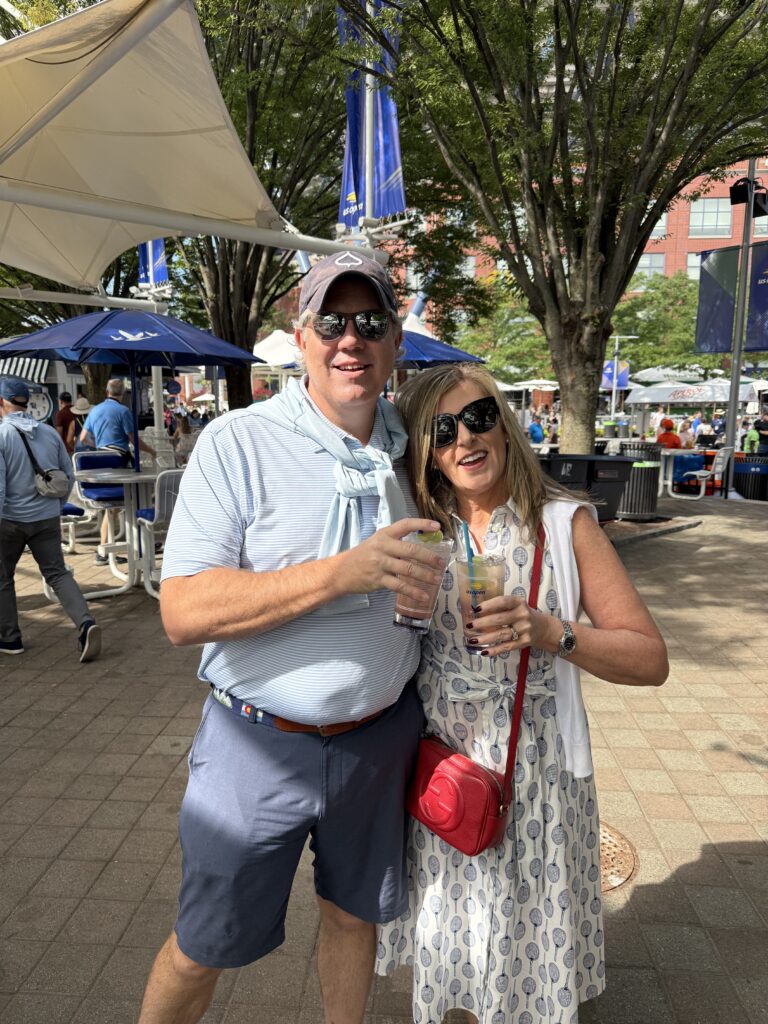 First time at the US Open guide, Tips for attending the US Open, What to wear to the US Open tennis, US Open day session vs night session, US Open tickets, US Open schedule, US Open tennis tickets, US Open New York, US Open tennis 2026, How to go to the US Open, Arthur Ashe Stadium tickets